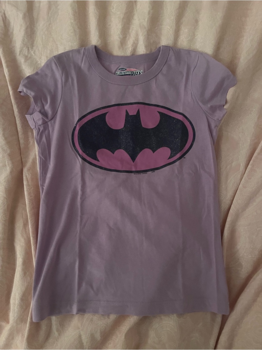 Old Navy Lavender Kids Tee with Black and Pink Batman Logo